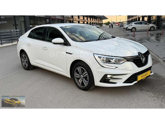 2023 model..FUL RENAULT BAKIMLI--BOYASIZ. hatasız