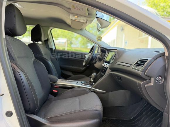 İLK ELDEN ORJİNAL 57.000'km TOUCH MEGANE