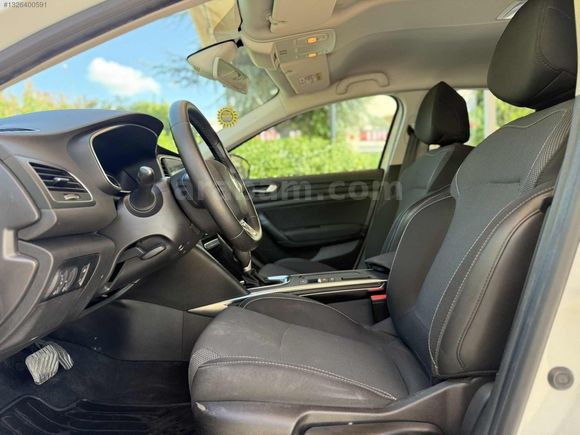 İLK ELDEN ORJİNAL 57.000'km TOUCH MEGANE