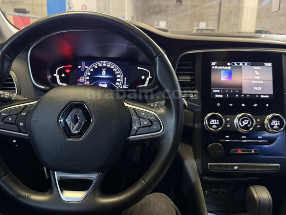 KARION DAN 2024 RENAULT MEGANE 1.3 TCE TOUCH HATASIZ
