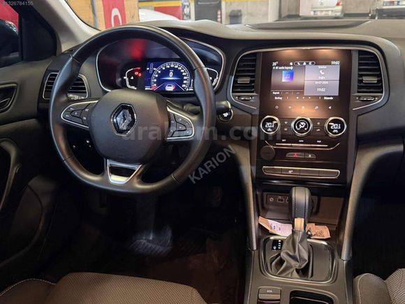 KARION DAN 2024 RENAULT MEGANE 1.3 TCE TOUCH HATASIZ
