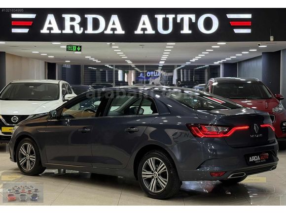 58 BİNDE*2024 MEGANE 1.3 TCE TOUCH GERİ GÖRÜŞ/CAR PLAY/KEYLES GO