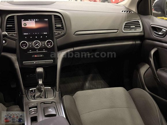 58 BİNDE*2024 MEGANE 1.3 TCE TOUCH GERİ GÖRÜŞ/CAR PLAY/KEYLES GO