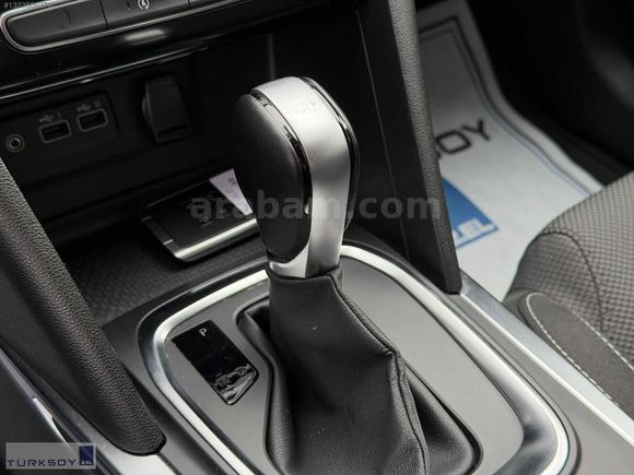 2023 MEGANE 1.3 TCE TOUCH EDC - 69.000 KM - BOYASIZ