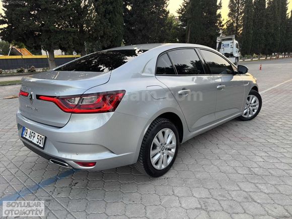 2024 MEGANE 1.3 TCe otomatik hatasız 63 bin