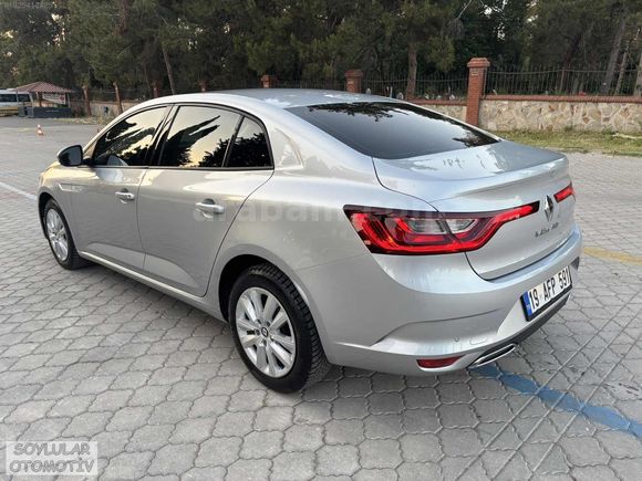 2024 MEGANE 1.3 TCe otomatik hatasız 63 bin
