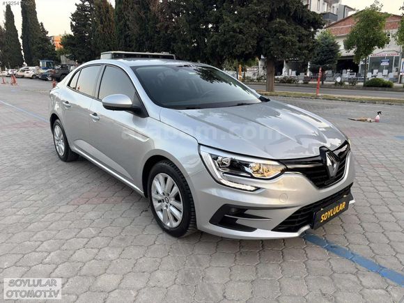 2024 MEGANE 1.3 TCe otomatik hatasız 63 bin