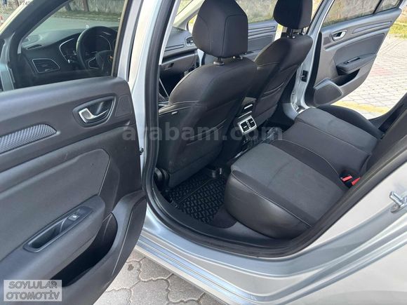 2024 MEGANE 1.3 TCe otomatik hatasız 63 bin
