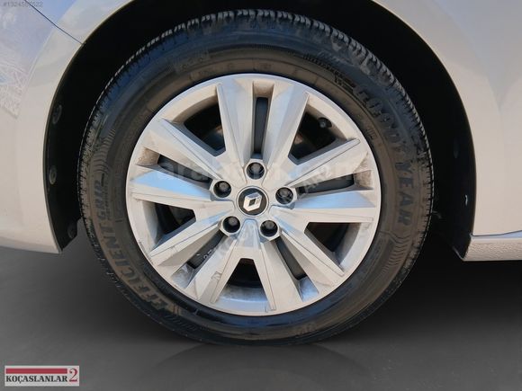 KOÇASLANLAR2- 2024 MEGANE 1.3 TCE TOUCH %20KDV