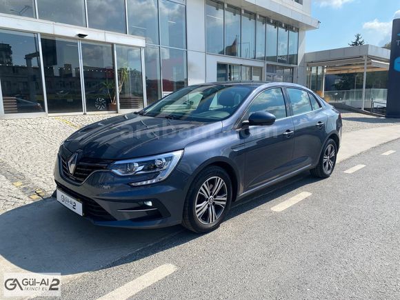 KİA GÜLAL'DAN 2023 RENAULT MEGANE 1.3TCE TOUCH EDC