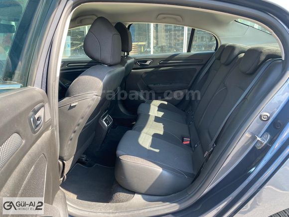 KİA GÜLAL'DAN 2023 RENAULT MEGANE 1.3TCE TOUCH EDC