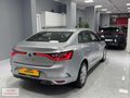 2024 MEGANE 1.3 TCE 140 TOUCH EDC 38 BİN KM DE