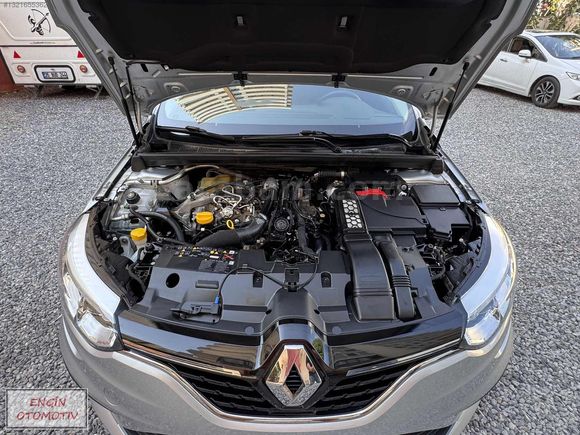 2024 MEGANE 1.3 TCE 140 TOUCH EDC 38 BİN KM DE