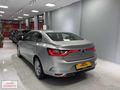 2024 MEGANE 1.3 TCE 140 TOUCH EDC 38 BİN KM DE