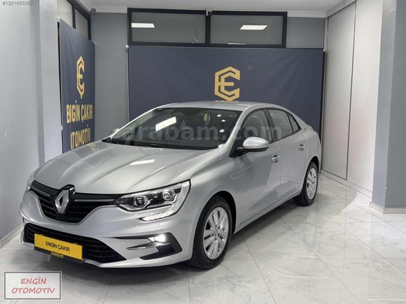 2024 MEGANE 1.3 TCE 140 TOUCH EDC 38 BİN KM DE