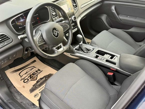 2025 MODEL 31 BİN KM DE HATASIZ BOYASIZ İLK SAHİBİNDEN
