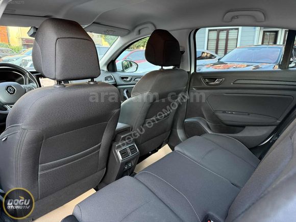 21.250 KM' de 2024 MEGANE 1.3 TCE TOUCH PLUS GSR2 li HATASIZ