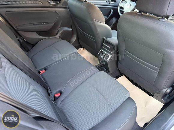 21.250 KM' de 2024 MEGANE 1.3 TCE TOUCH PLUS GSR2 li HATASIZ