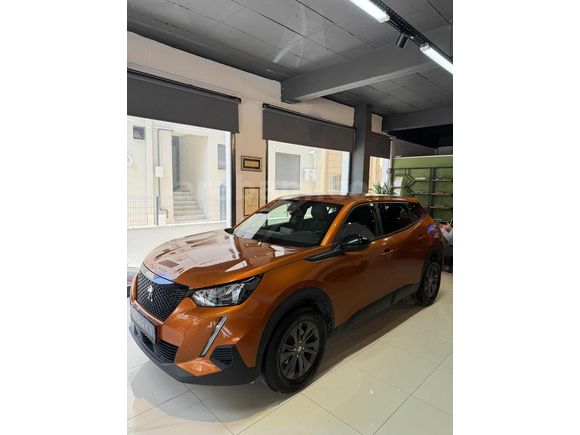 UQKA 2022 Peugeot 2008 1.2 Active 57.000 km Manuel Hatasız