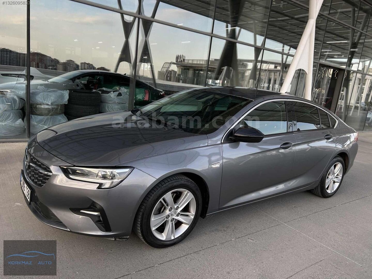 Galeriden Opel Insignia 1.5 d Edition 2020 Model İstanbul 105.000 km Gri 1