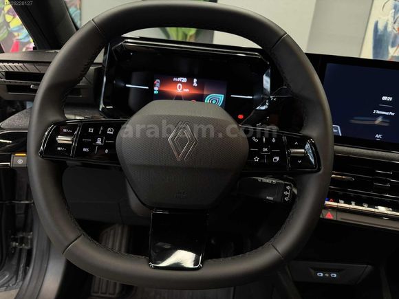 FLİES MOTORS'DAN CLİO 1.2 TCE 6001'KM EVOLUTİON PLUS HATASIZ