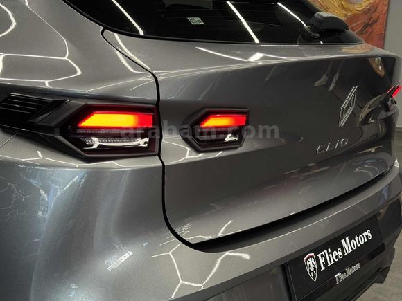 FLİES MOTORS'DAN CLİO 1.2 TCE 6001'KM EVOLUTİON PLUS HATASIZ