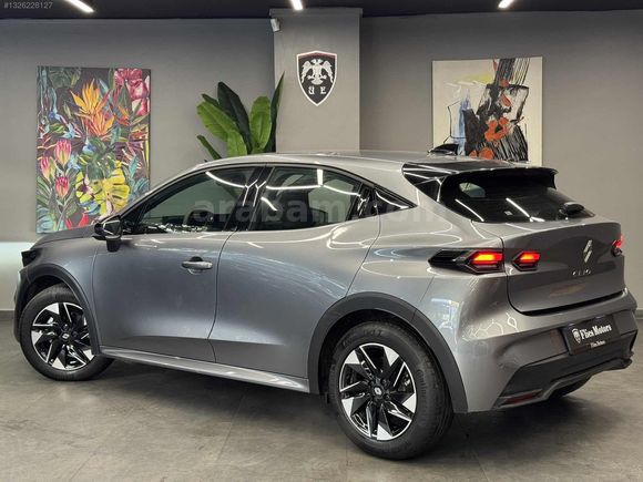 FLİES MOTORS'DAN CLİO 1.2 TCE 6001'KM EVOLUTİON PLUS HATASIZ
