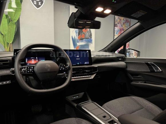FLİES MOTORS'DAN CLİO 1.2 TCE 6001'KM EVOLUTİON PLUS HATASIZ