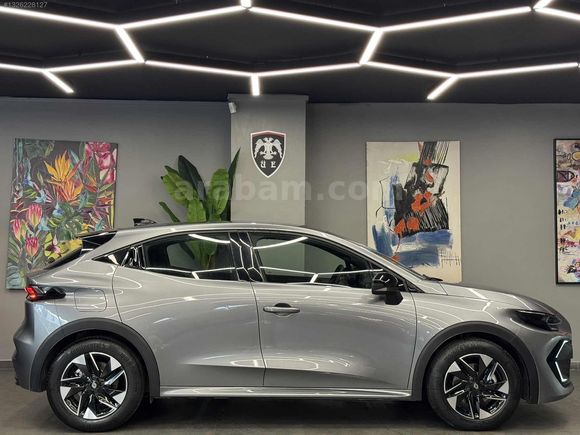 FLİES MOTORS'DAN CLİO 1.2 TCE 6001'KM EVOLUTİON PLUS HATASIZ