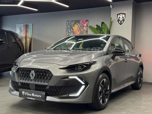 FLİES MOTORS'DAN CLİO 1.2 TCE 6001'KM EVOLUTİON PLUS HATASIZ