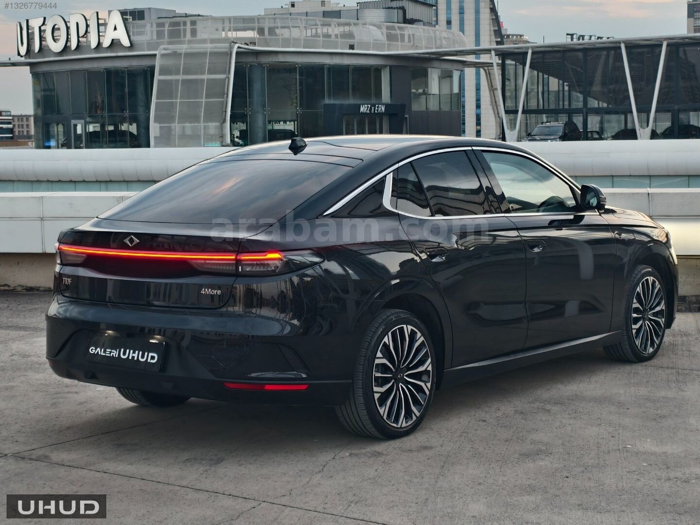 Galeriden TOGG T10F V2 4More 2025 Model İstanbul 6.001 km Siyah 4