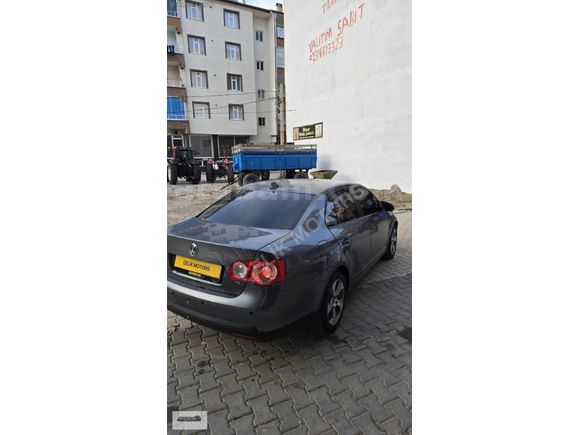 CELİK MOTORS-2009 OTOMATİK VW JETTA