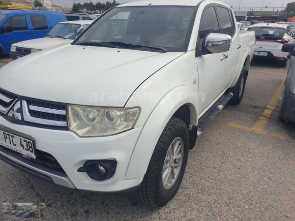 2014 MODEL MITSUBISHI L 200 4X4