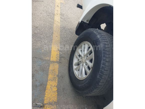 2014 MODEL MITSUBISHI L 200 4X4