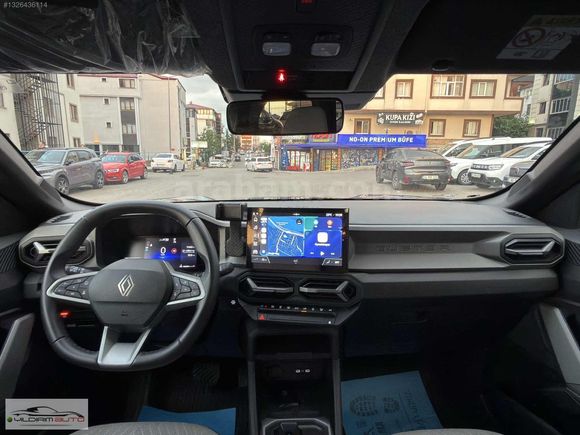 2025 RENAULT DUSTER 1.3 TCE TECHNO %20 KDVLİ HATASIZ KK TAKSİTLİ