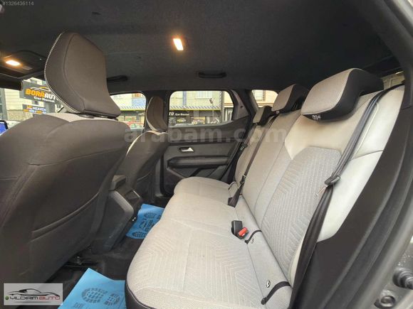 2025 RENAULT DUSTER 1.3 TCE TECHNO %20 KDVLİ HATASIZ KK TAKSİTLİ