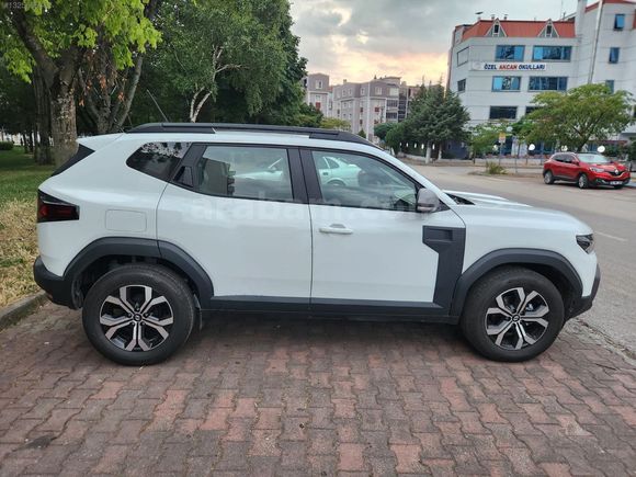 2025 Renault Yeni Duster
