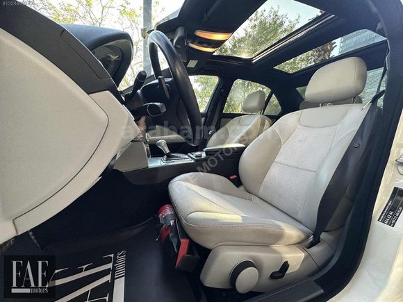 2011 MODEL MERCEDES C180 KOMPRESOR BLUEEFFİCİENCY AMG (CAM TAVAN