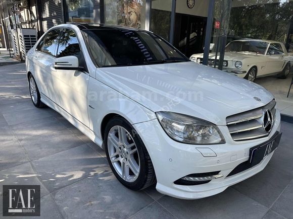 2011 MODEL MERCEDES C180 KOMPRESOR BLUEEFFİCİENCY AMG (CAM TAVAN