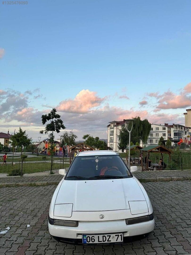 Galeriden Mazda 323 1.6 Familia 1993 Model Ordu 550.000 km Beyaz 2