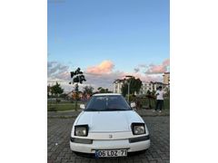1993 MODEL MAZDA 323 MOTOR YÜRÜR SORUNSUZ