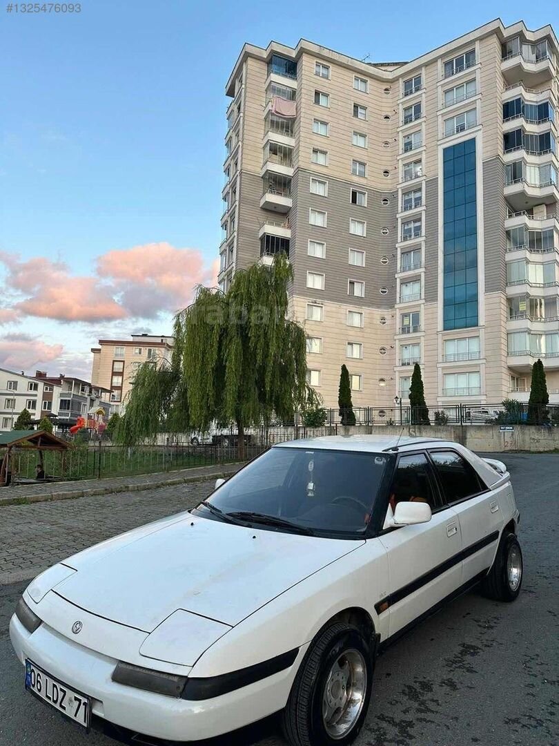 Galeriden Mazda 323 1.6 Familia 1993 Model Ordu 550.000 km Beyaz 4