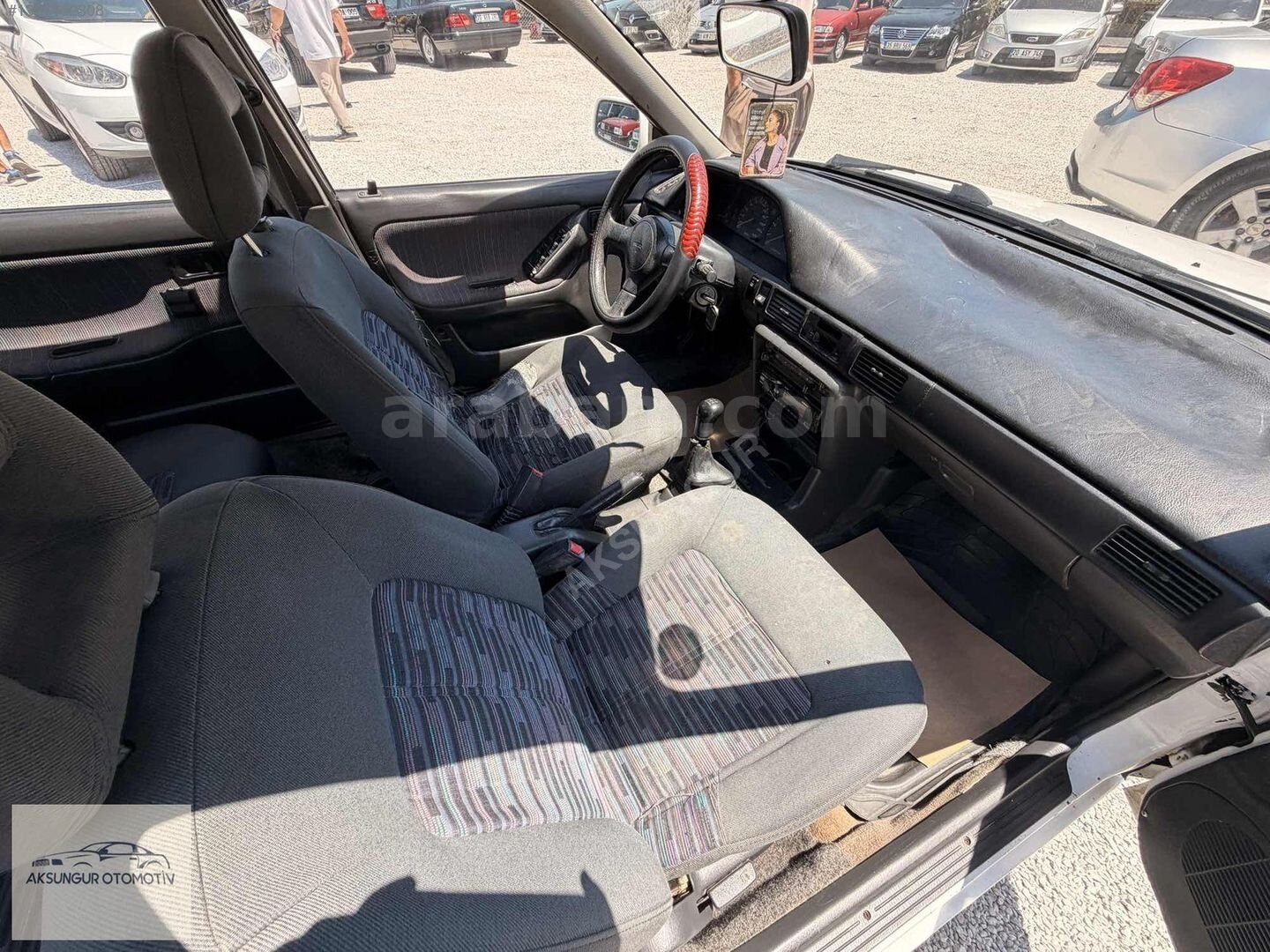 Galeriden Mazda 323 1.6 GLX 1993 Model Denizli 222.222 km Beyaz 7