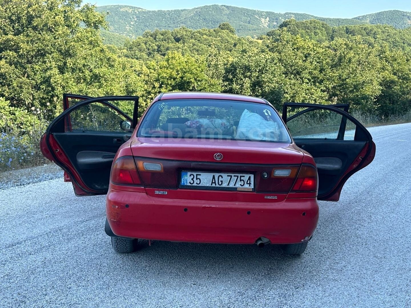 Galeriden Mazda 323 1.6 GLX 1996 Model Bursa 302.000 km Kırmızı 6