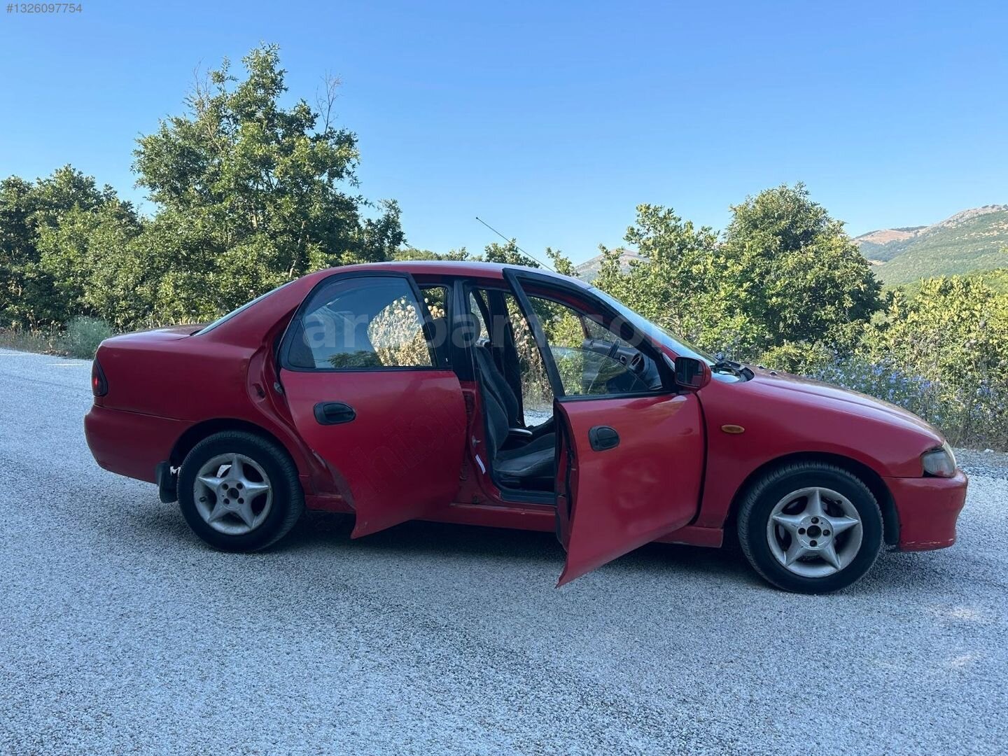 Galeriden Mazda 323 1.6 GLX 1996 Model Bursa 302.000 km Kırmızı 4