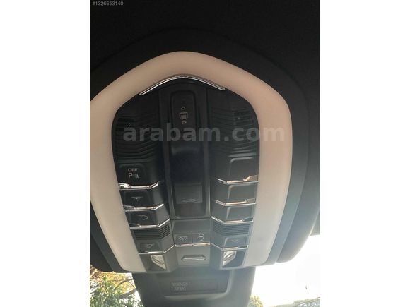EMR'S GARAGE - 2018 MODEL 60.000 KM BAYİ TEMİZ PORSCHE MACAN 2.0