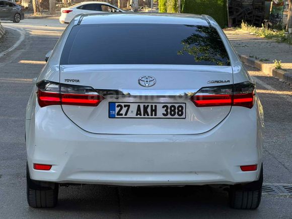 Sahibinden Toyota Corolla 1.6 Advance 2013 Model 