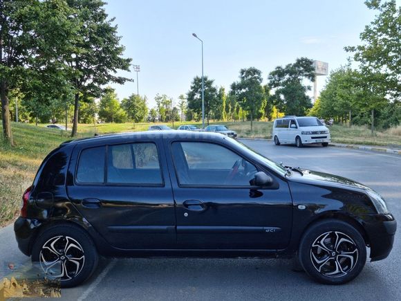 2004 CLİO 1.5 DCI ABS KLIMA 4 AİRBAG