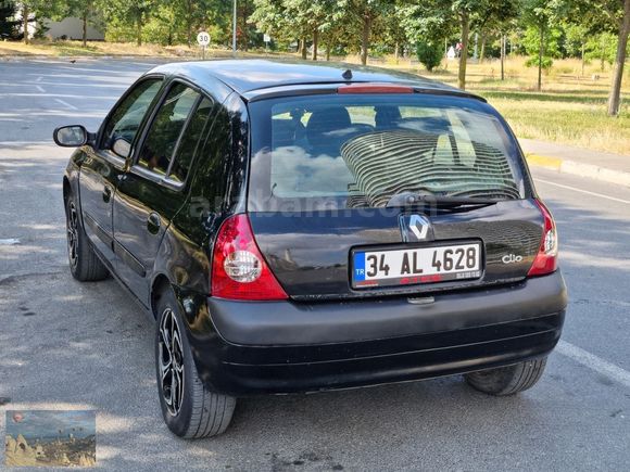 2004 CLİO 1.5 DCI ABS KLIMA 4 AİRBAG