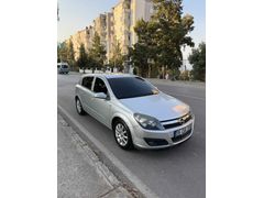 İlk Sahibinden Değişensiz 82000 km Opel Astra 1.6 Enjoy 2006 